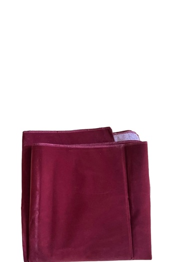 Sera Oyun Aletleri Thin Velvet Burgundy Color Tablecloth Suitable for Okey Table 140 X 140 Dimensions