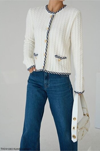 Leila Women's Wool Cardigan with Bide Detail