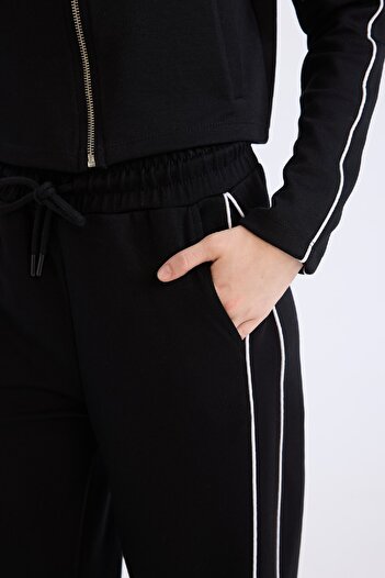DeFacto Straight Fit Cepli Düz Paça Uzun Boy Modal Pantolon D6668AX24WN