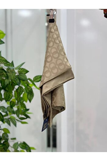 Levidor Janjan Jacquard Shawl