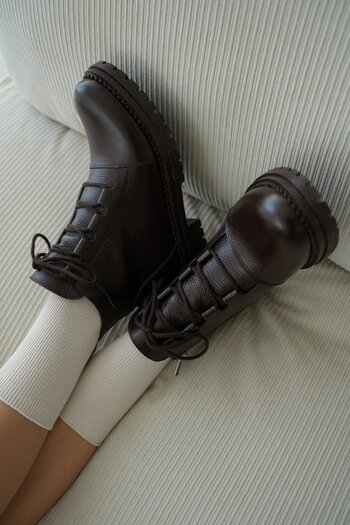 selinshoes Matilda Genuine Leather Women's Zippered Boots with Lacing Accessories - Brown