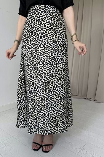 HELİS BUTİK Rochie din satin lungime maxi cu imprimeu leopard