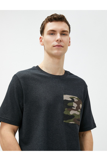Koton Βαμβακερό μπλουζάκι Oversize - Κοντό μανίκι, λαιμόκοψη, λεπτομέρεια τσέπης