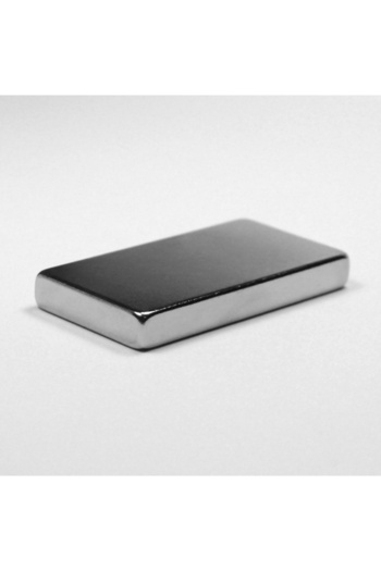 NeoHobi Neodyum Mıknatıs 40 x 25 x 5 Boy 40 mm En 25 mm Kalınlık 5 mm Çok Güçlü Mıknatıs (1 Adet)