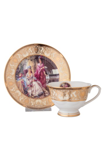 Dania A porcelain cup and saucer decorated with a drawing of the princesses of the Sultan's harem
