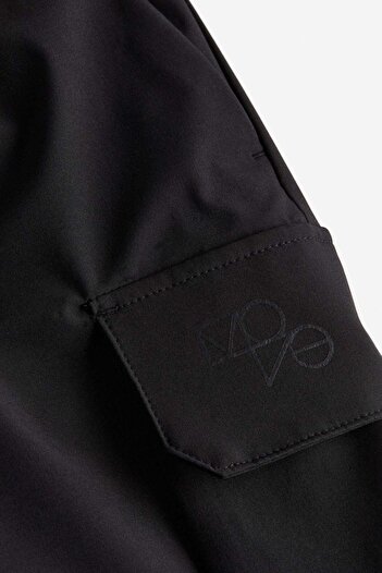 H&M DryMove™ Cargo sports shorts