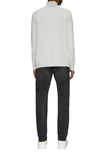 QS by s.Oliver Fine Knit Turtle-Neck Sweater