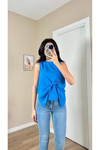 Serica Moda Bağlama Detaylı Kolsuz Bluz