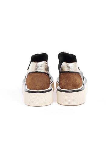 derinet Yüksek Taban Lastik Aksesuarlı Kadın Sneaker