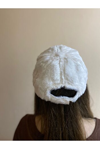 sema aksesuar Trendy Plush Winter Cap - Baseball Cap with Soft Feather, Christmas New Year Christmas Gift