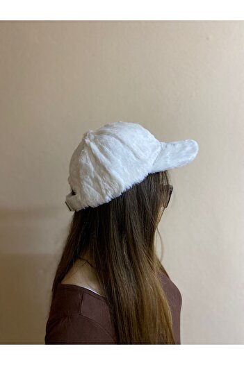 sema aksesuar Trendy Plush Winter Cap - Baseball Cap with Soft Feather, Christmas New Year Christmas Gift