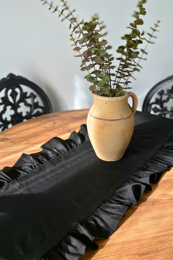 KAMİZ Ruffled Black Runner 40X110