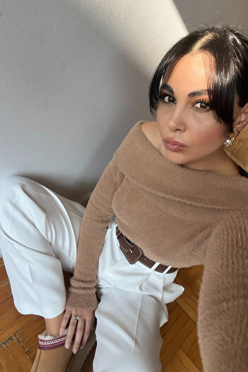 Seda Yalçın Atelier Камел Мадона Яка Мек Плетен Пуловер