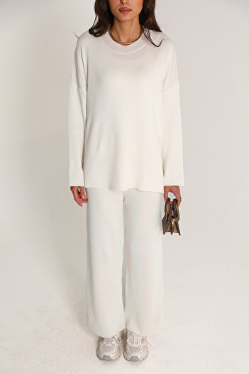 Melike Tatar Ekru Basic Suit Set - Model 32-7014