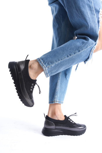 DELSOLERA Del'Solera Casual Sneakers - Leather, Lace-Up and Thick Sole
