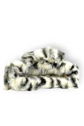 KALBE Large Size Plush Leopard Peg Buckle