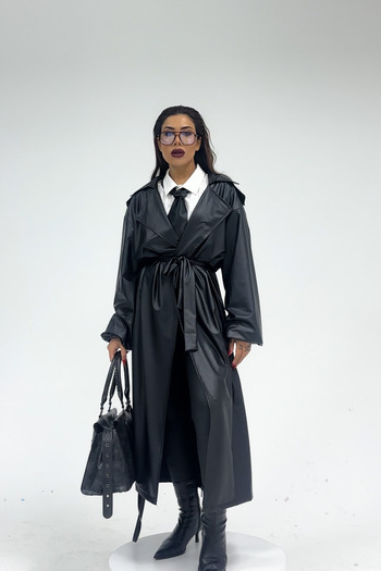 Gülşah Evecen New York Black Oversize Slim Trench Coat