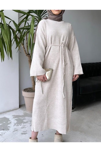 Vaniza Lace-Up Long Crew Neck Knitwear Dress