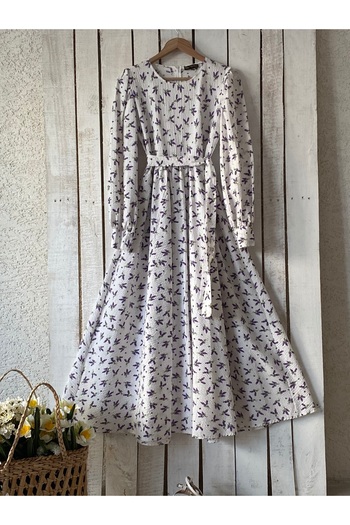 KÜÇÜĞÜM BUTİK Φόρεμα Hijab Λευκό-Μωβ Λεβάντα Floral Flared