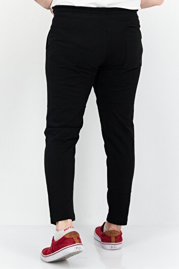 GAZZARRİNİ Men Regular Fit Draw String Plain Sweatpants, Black