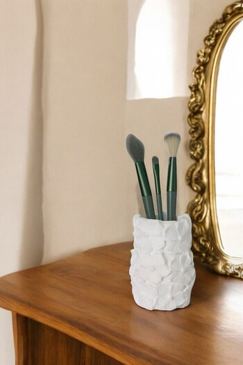 Evene White Color Model 16 - Makeup Organizer, Brush Holder and Organizer