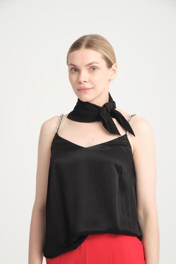 Axesoire 13731-1 Black Pleated Scarf Bandana