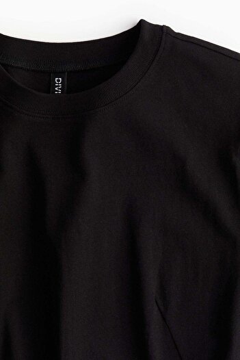 H&M Shoulder-pad T-shirt dress
