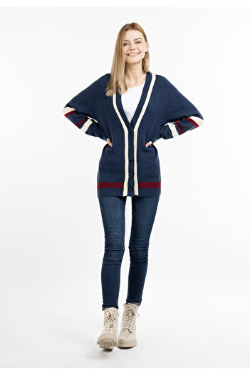 Dreimaster Strickjacke mit Knöpfen