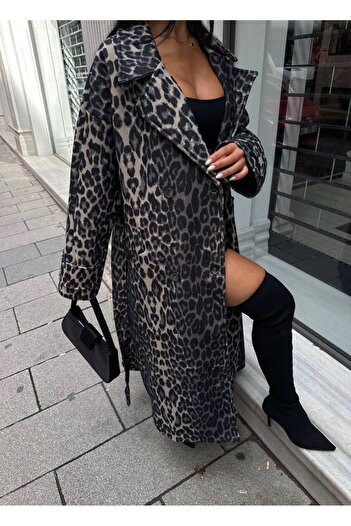 Friday Mood Women's Leopard Patterned Coat