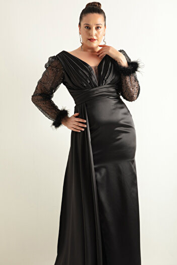 Lafaba Women's Black V-Neck Sleeves with Stone Slits Long Plus Size Evening Dress