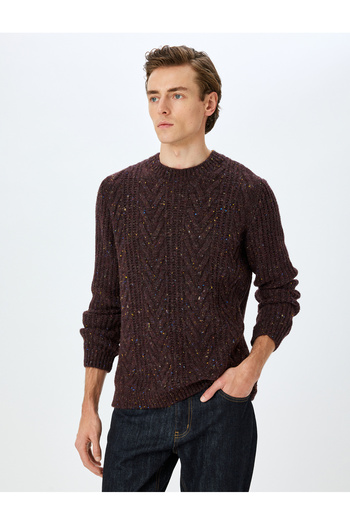 Koton Langärmliger, strukturierter Strickpullover mit Rundhalsausschnitt