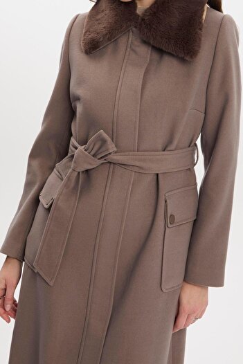 Zühre Γούνινο γιακά με λεπτομέρεια τσέπης Mink Coat 13673