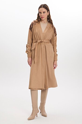 Zühre Beige Hooded and Belted Clothing - Shoulder Quilted Detail Gç-0226