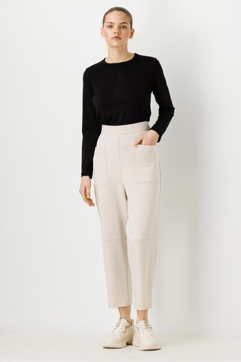 Ghisa Pocket Detailed Trousers Bone