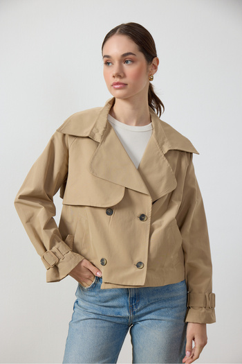 Birgül Bektaş Mink Double Breasted Short Trench Coat