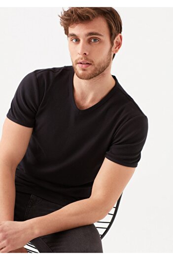 Mavi Men's V-Neck T-Shirt