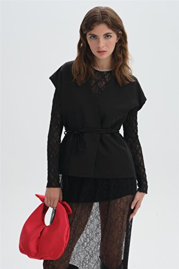 SHERIN Black Front Tie Blouse