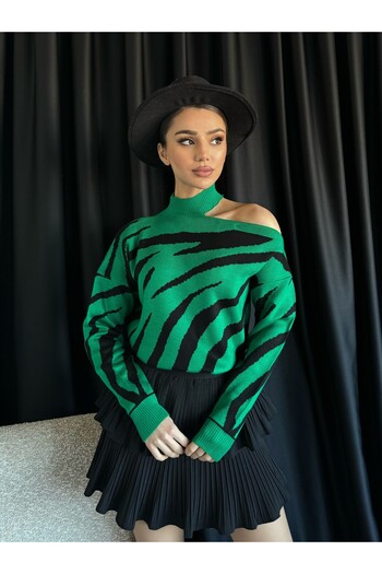 julude Green Women's Off-Shoulder Zebra Patterned Knitwear Blouse