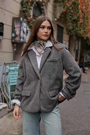 LOKADI Women's Feather Oversize Blazer Jacket