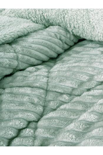 kapsulavm Wave Sage Double Quilt