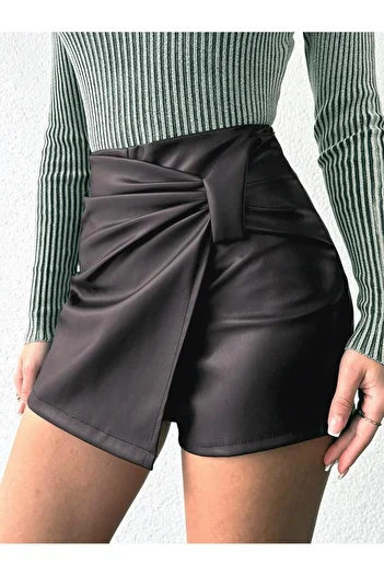 SERBA Pu Leather Clamshell Zippered Short Skirt