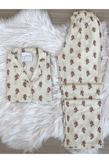 Pijamacs Ecru Floral Print Long Sleeve Pegasus Pajamas Set