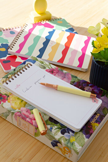 Matt Notebook Σετ Desktop Planner σε σπιράλ - 3 τεμαχίων μαργαρίτες