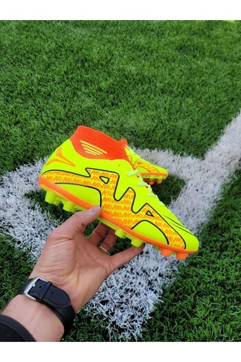 Twingo Men's Crampons with Comfortable Sole Useful Socks Astroturf Field Shoes Yellow-Orange