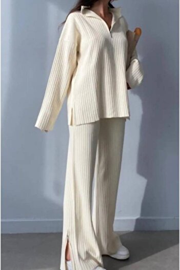 SÖNMEZLER Women's Ecru Knitwear Set with Ribbed Collar and Side Zipper - Slit Leg