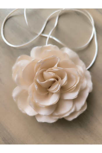 karantuhafiye Necklace/Choker Necklace/Double Layer Fabric Flower Necklace(cream) (10 cm)
