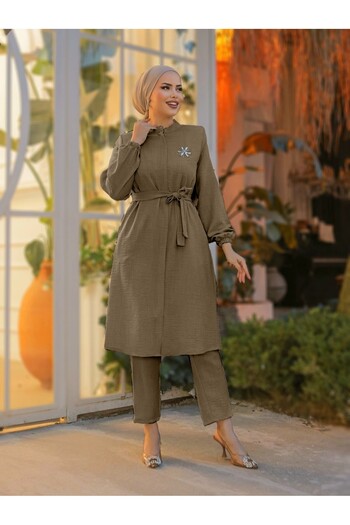 Modamorfo Linen Tunic with Mink Brooch