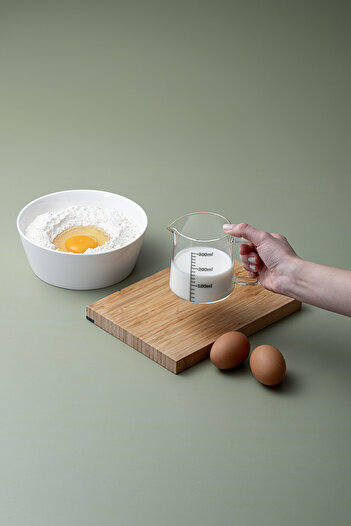 Emsan Lia Borosilicate Measuring Cup 300 ml