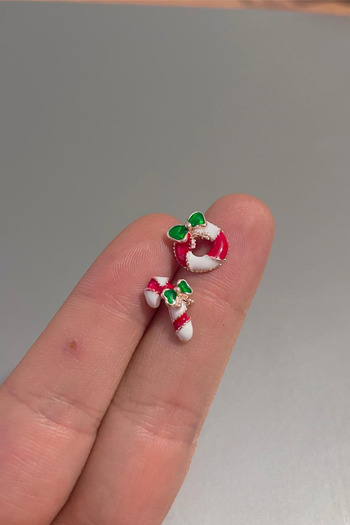 Jaida Moda Women's Christmas Cane and Candy Figure Christmas Earrings