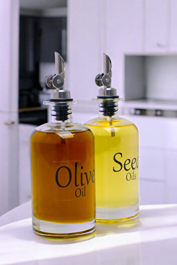 Digithome Vetro 500 ml Square 2-Piece Olive Oil and Liquid Bottle Oil Pot with Clear Label So-302